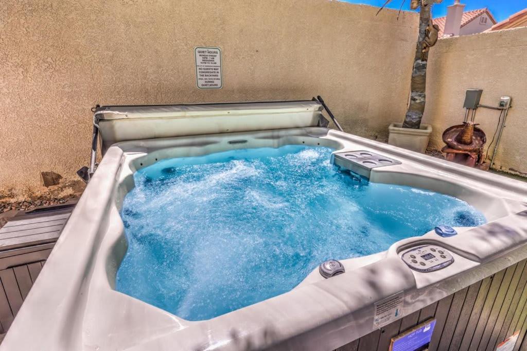 Family Fun For Everyone In Las Vegas- 4 Bedrooms, Billiards, Game Room Хендерсон Экстерьер фото